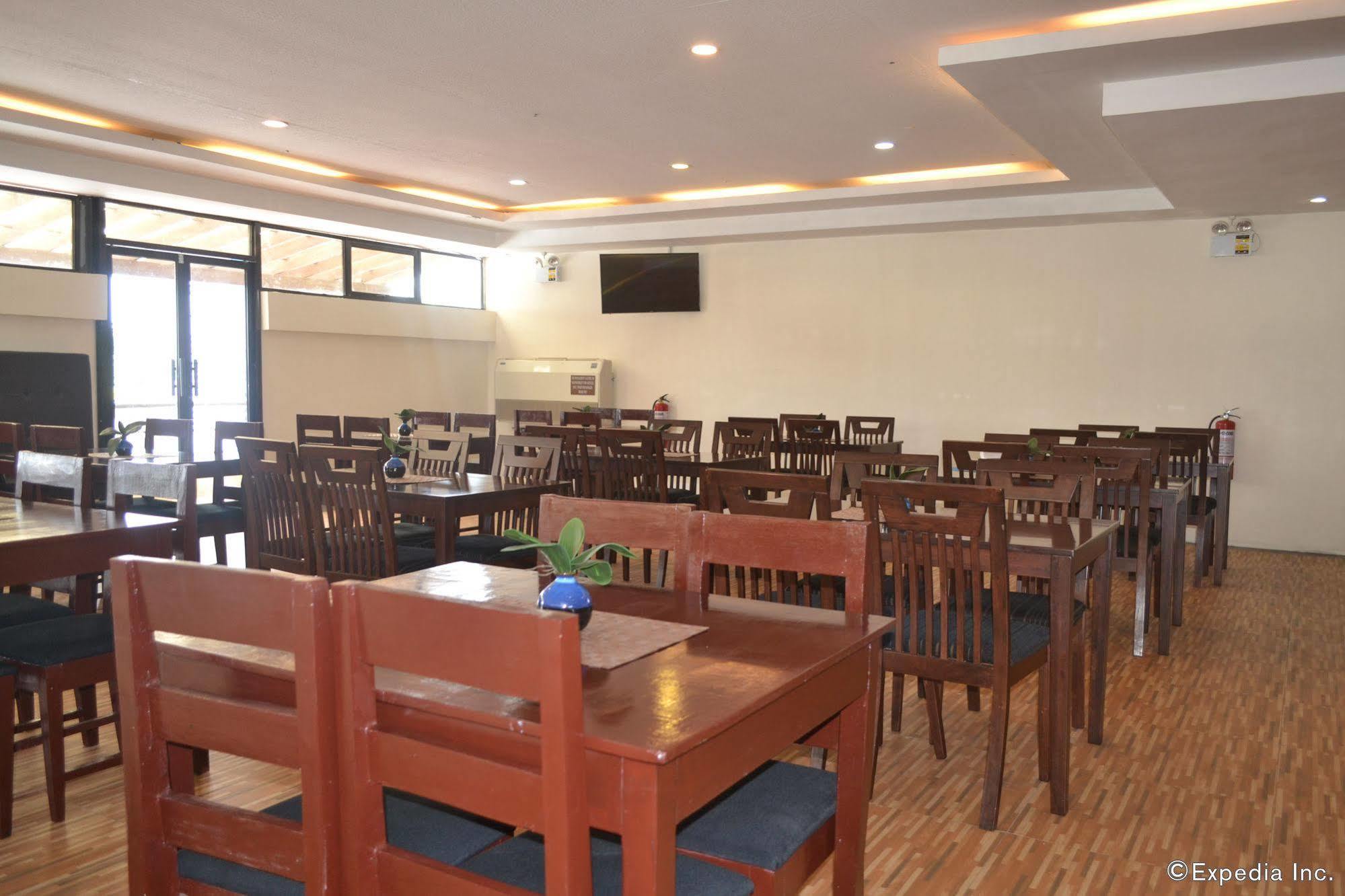 哥伦布广场酒店 General Santos City 外观 照片